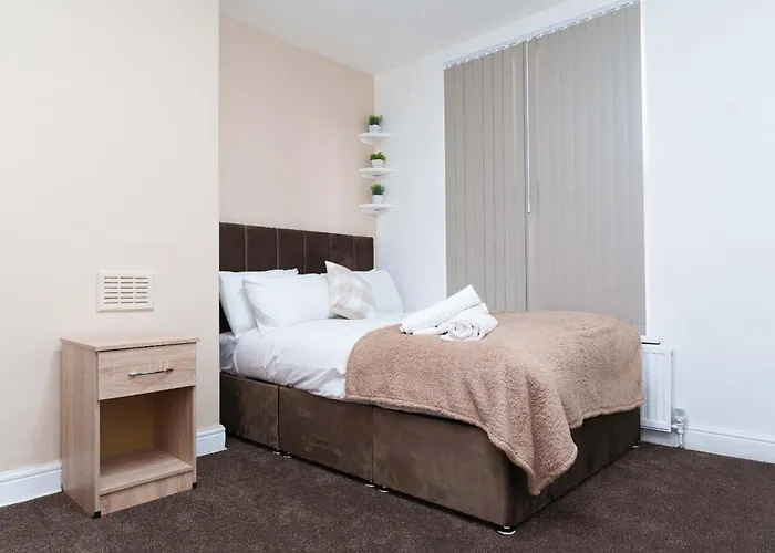 Holiday home Rio House - 2 Miles From Leeds (West Yorkshire)