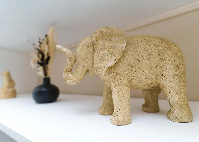 Rio House - 2 Miles From Leeds (West Yorkshire)